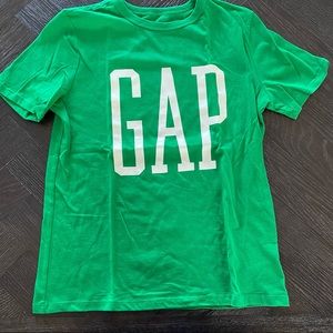 GAPKIDS logo tee